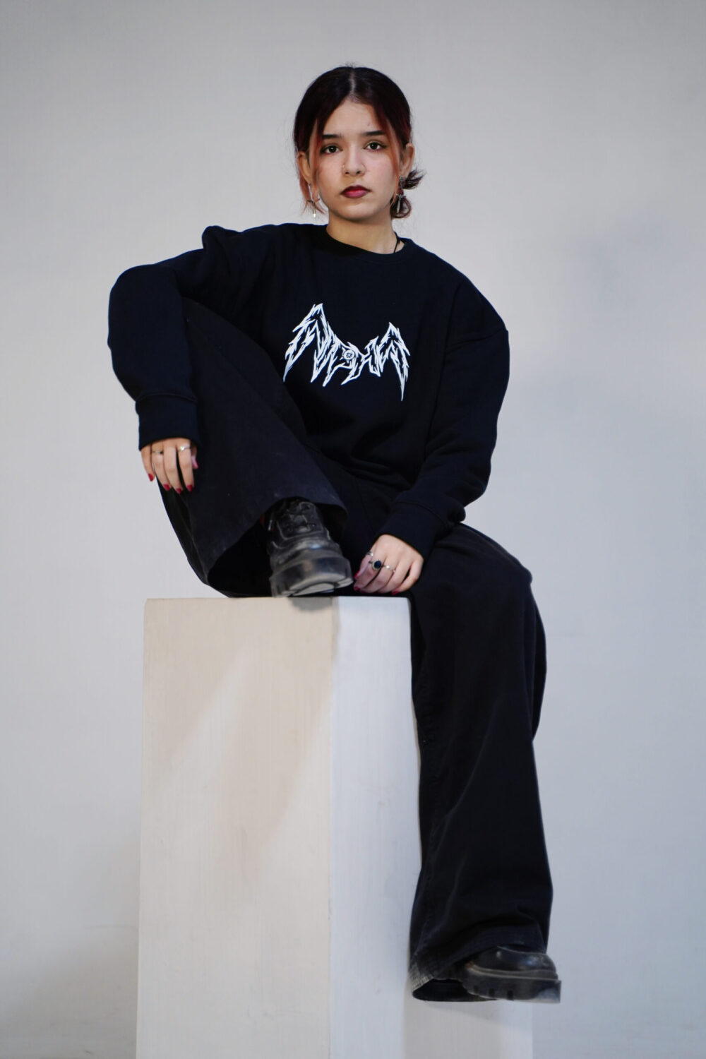 ALPHA OVERSIZED SWEATSHIRT - Image 3