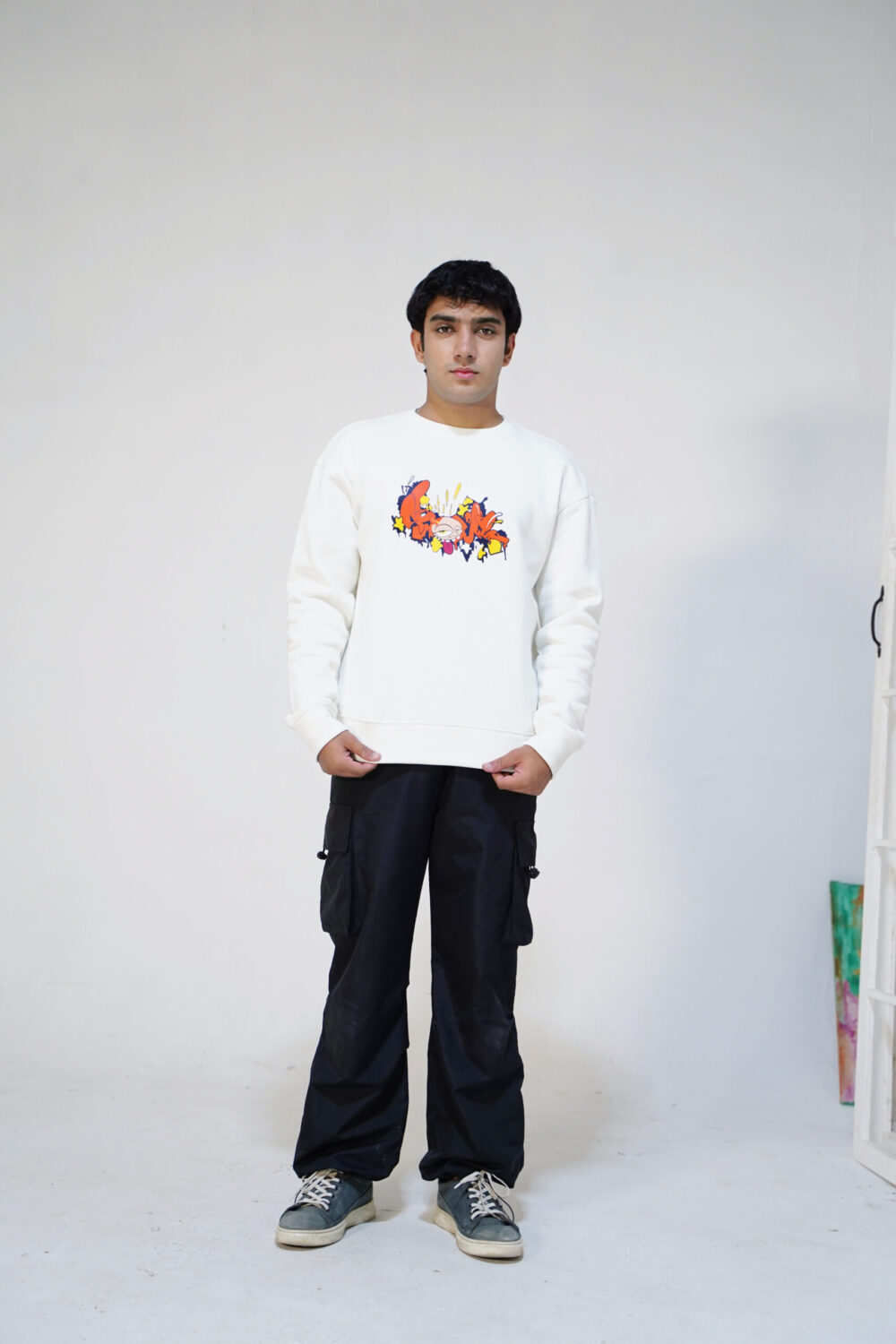 GRAFATI OVERSIZED SWEATSHIRT - Image 2